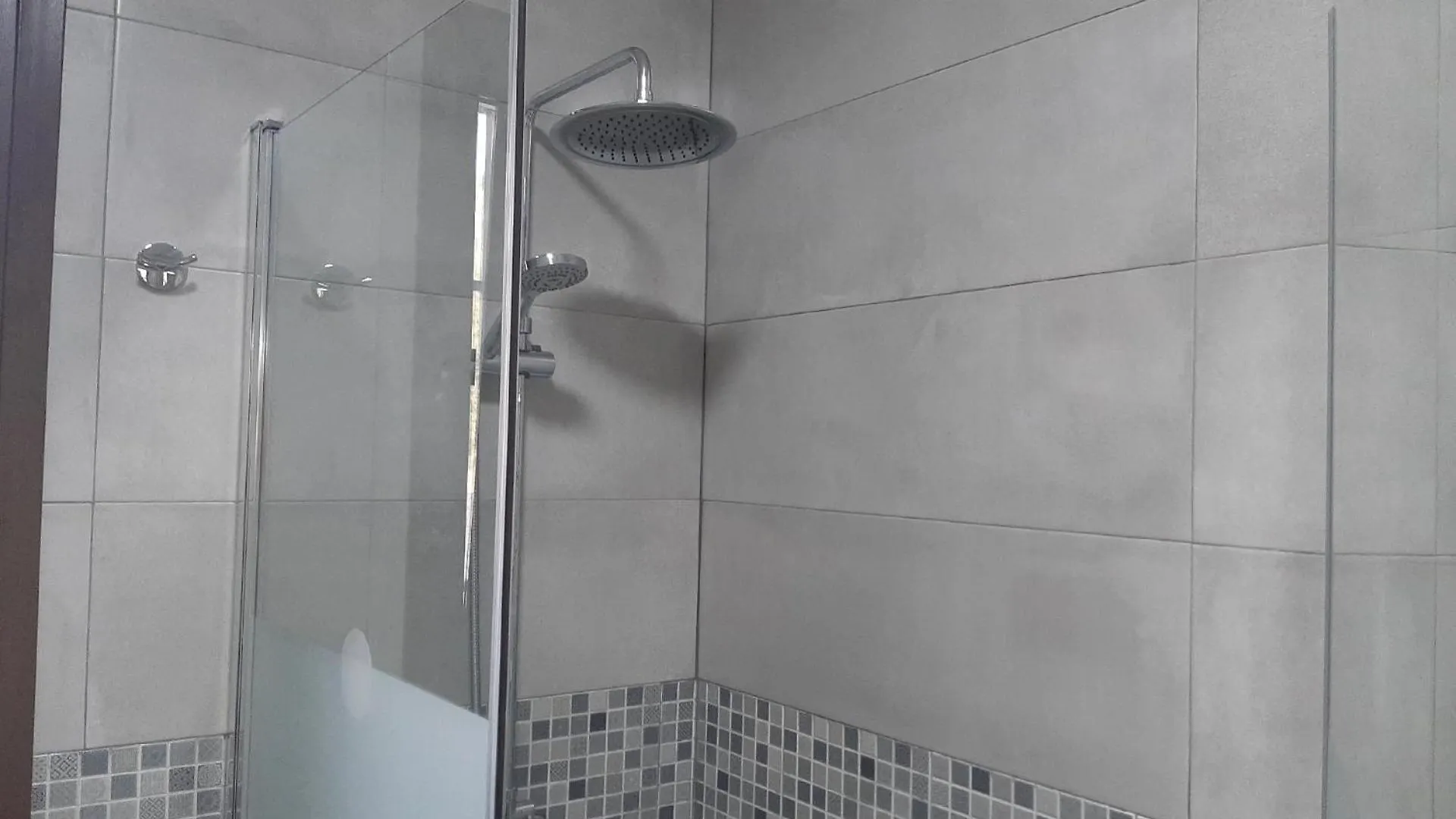 Holiday home Laendliche Wohnvilla Madrid Alcazar El Gastor
