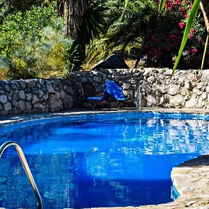 Resort Algarrobales, El Gastor